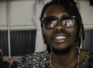 Rapper Rincon Sapiência at the São Paulo headquarters of the producer Boia Fria. Photo- Henrique Santana : pageB!