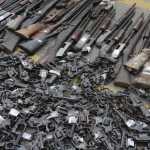 Rio de Janeiro - A Polícia Federal e o Exército realizam procedimento de destruição de aproximadamente 4000 armas recolhidas pela PF nos últimos dois anos (Tânia Rêgo:Agência Brasil)