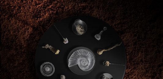 Brasileiros participam da coletiva GLASSTRESS em Murano