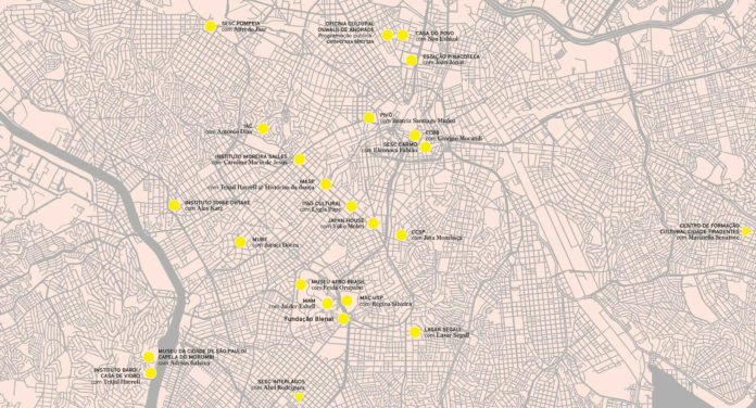 A imagem mostra a cidade de São Paulo mapeada com os pontos que simbolizam as instituições culturais participantes da 34ª Bienal de São Paulo