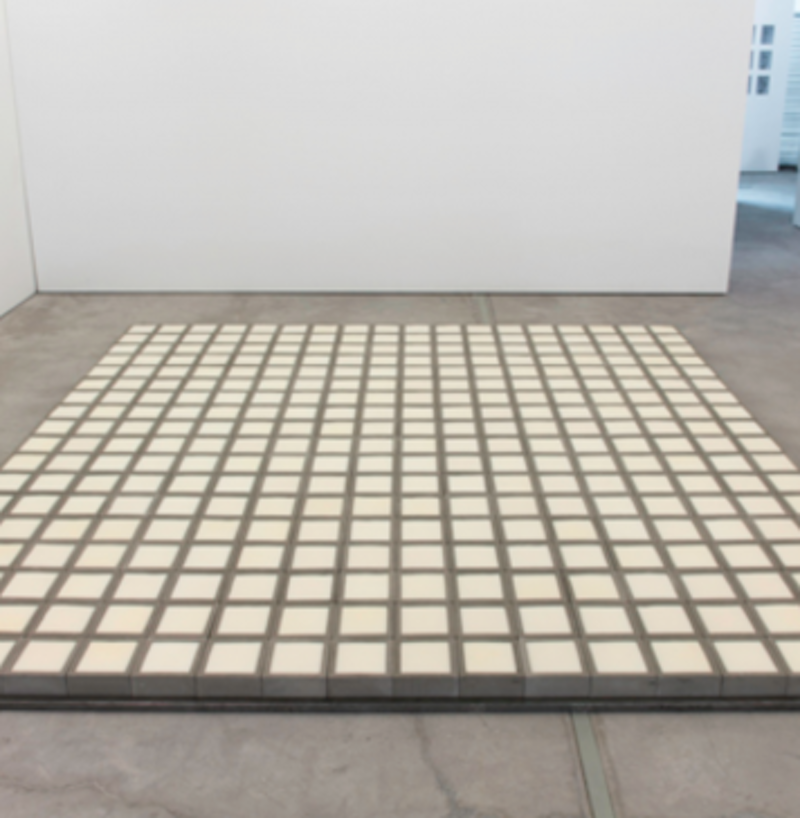 2011 | Alexandre da Cunha: o irônico e o lúdico