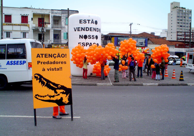 A mineira Raquel Fernandes pinta cavalos desde que se entende por