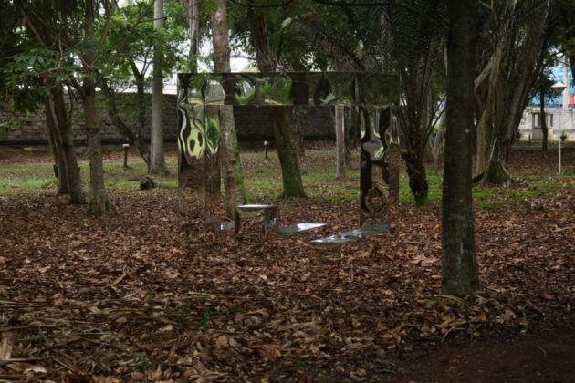 Maria Tereza Aigner and Thiago Sobreiro, "Mirrored Modules", at the Casa do Governador Cultural Park. Photo: Giulia Bravo