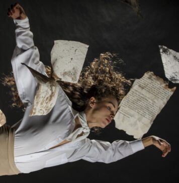 INACABADA, Balé da Cidade de São Paulo, coreografia de Ihsan Rustem a partir de sinfonia de Schubert. Foto: Stig de Lavor