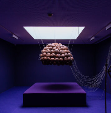 Pedro Reyes, "Hypnopedia", presente no Instituto Ling, na 13ª Bienal do Mercosul. Foto: Thiele Elissa