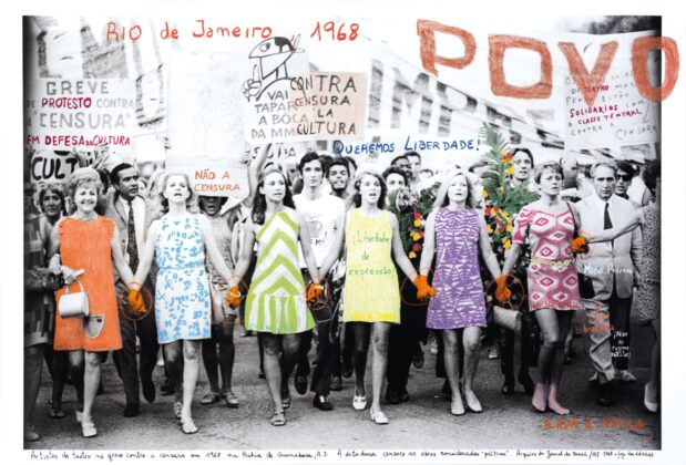 "A rua é nossa Rio de Janeiro", 1968, de Marcelo Brodsky, série "Fogo das Ideias", 2014-2018. Divulgação