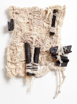 Laura Lima, Wrong Drawing, 2009. Photo: ©Courtesy A Gentil Carioca Galeria