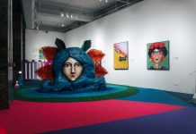 Entre a rua e o museu Loli World – Um mundo além da Arte Urbana, de Michael Devis