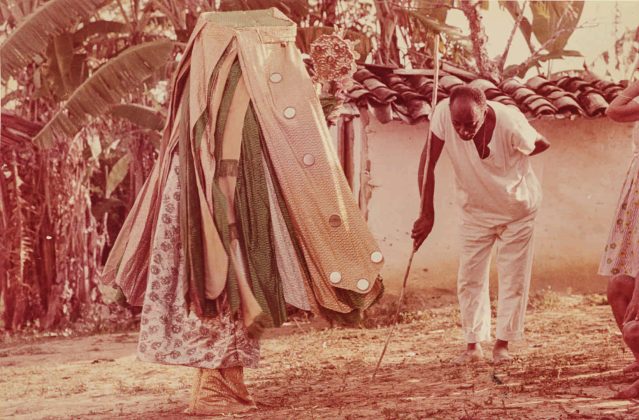 Mestre Didi com Egungun