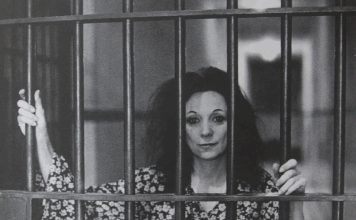 O teatro detrás das grades